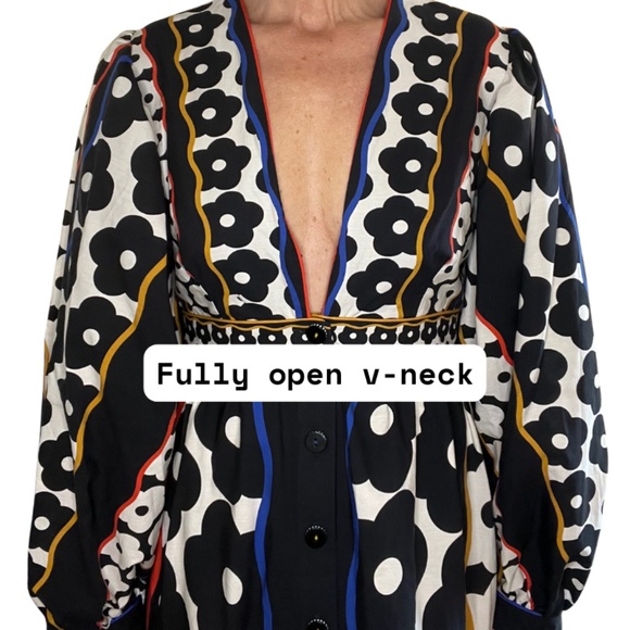 NWT Farm Rio Black and White Farm Daisy Plunging Neck Maxi Dress (S) - Picture 6 of 9